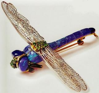 dragonfly_tiffany_brooch.jpg