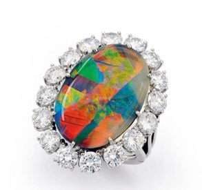 Gubelin_black_opal